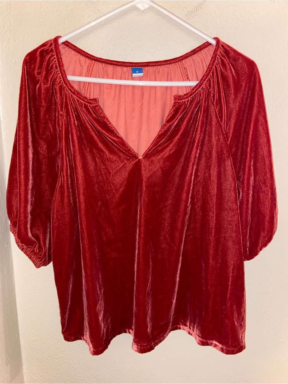 Old Navy Women’s Velvet Peasant Top